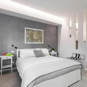 Interno 1 Roma Luxury Con Balcone Ciampino